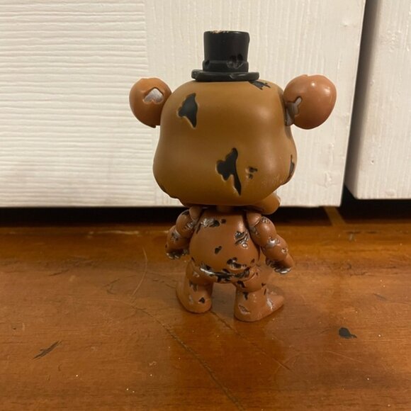 FUNKO POP! GAMES: Five Nights At Freddy's - 4” Nightmare Freddy - Picture 3 of 5